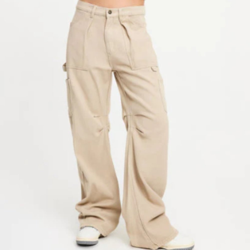 Lioness Relaxed Wide-Leg Cargo Pants in Beige